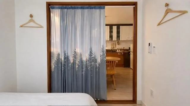 Calm Bed & Breakfast Seoel